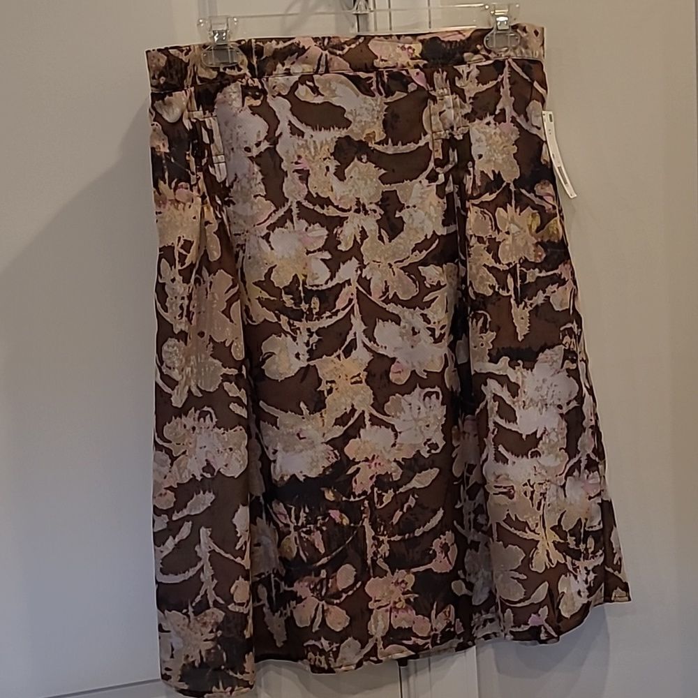 Jaclyn Smith sz XL lined floral skirt